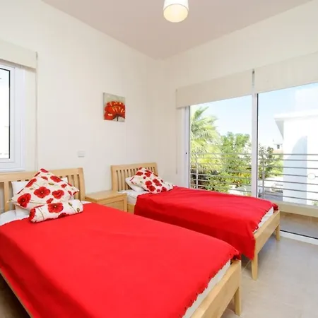 Three Bedrooms 1258